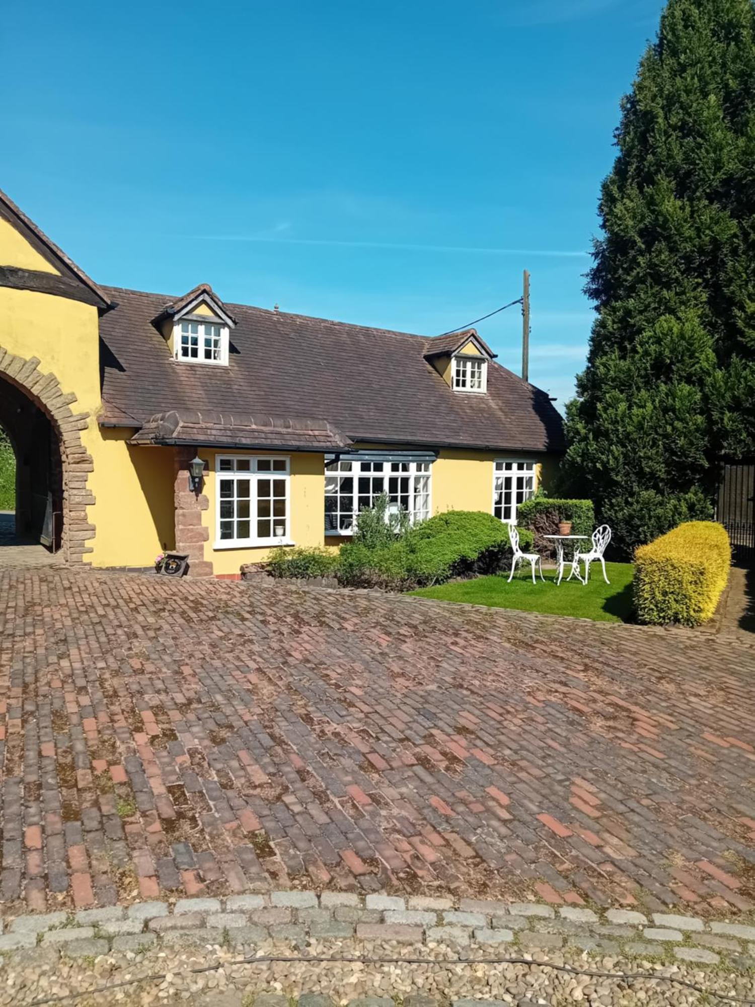 Villa Dovehouse Farm Birmingam Exterior foto