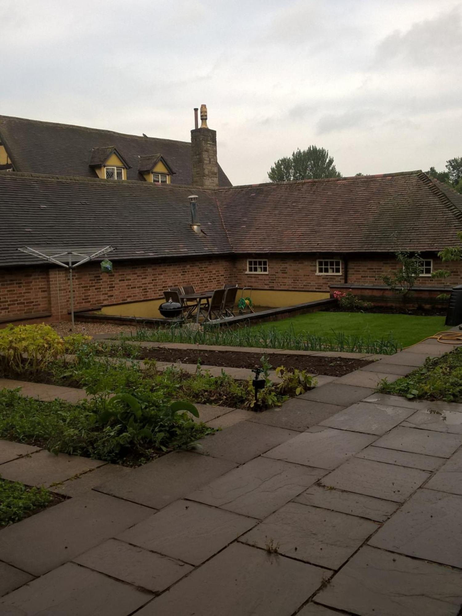 Villa Dovehouse Farm Birmingam Exterior foto